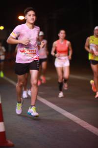 BIB: 26365
                            <button type="button" onclick="openModal(14021553)" class="btn btn-primary btn-sm float-right btn-popup" data-toggle="modal" data-target=".modal-high-quality">
                        <i class="fas fa-shopping-cart"></i> Add to Cart
                    </button>
                                            <button type="button" onclick="isThisMe(14021553, true)" class="btn btn-success btn-sm float-right btn-popup btn-isme hidden" data-toggle="tooltip" data-placement="bottom" title="นี่คือรูปของคุณใช่ไหม คลิกที่นี่เพื่อเอาเข้าอัลบั้ม">
                        <i class="fas fa-plus"></i> Add to album
                    </button>
                    <button type="button" onclick="isThisMe(14021553, false)" class="btn btn-warning btn-sm float-right btn-popup btn-isnotme hidden">
                        <i class="fas fa-ban"></i> Remove from album
                    </button>