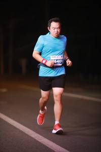 BIB: 6401
                            <button type="button" onclick="openModal(15686912)" class="btn btn-primary btn-sm float-right btn-popup" data-toggle="modal" data-target=".modal-high-quality">
                        <i class="fas fa-shopping-cart"></i> Add to Cart
                    </button>
                                            <button type="button" onclick="isThisMe(15686912, true)" class="btn btn-success btn-sm float-right btn-popup btn-isme hidden" data-toggle="tooltip" data-placement="bottom" title="นี่คือรูปของคุณใช่ไหม คลิกที่นี่เพื่อเอาเข้าอัลบั้ม">
                        <i class="fas fa-plus"></i> Add to album
                    </button>
                    <button type="button" onclick="isThisMe(15686912, false)" class="btn btn-warning btn-sm float-right btn-popup btn-isnotme hidden">
                        <i class="fas fa-ban"></i> Remove from album
                    </button>