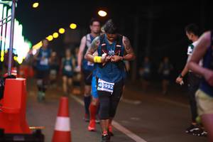 BIB: 40992
                            <button type="button" onclick="openModal(15679173)" class="btn btn-primary btn-sm float-right btn-popup" data-toggle="modal" data-target=".modal-high-quality">
                        <i class="fas fa-shopping-cart"></i> Add to Cart
                    </button>
                                            <button type="button" onclick="isThisMe(15679173, true)" class="btn btn-success btn-sm float-right btn-popup btn-isme hidden" data-toggle="tooltip" data-placement="bottom" title="นี่คือรูปของคุณใช่ไหม คลิกที่นี่เพื่อเอาเข้าอัลบั้ม">
                        <i class="fas fa-plus"></i> Add to album
                    </button>
                    <button type="button" onclick="isThisMe(15679173, false)" class="btn btn-warning btn-sm float-right btn-popup btn-isnotme hidden">
                        <i class="fas fa-ban"></i> Remove from album
                    </button>