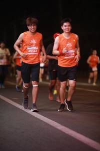 BIB: 25142, 25024, 
                            <button type="button" onclick="openModal(14039903)" class="btn btn-primary btn-sm float-right btn-popup" data-toggle="modal" data-target=".modal-high-quality">
                        <i class="fas fa-shopping-cart"></i> Add to Cart
                    </button>
                                            <button type="button" onclick="isThisMe(14039903, true)" class="btn btn-success btn-sm float-right btn-popup btn-isme hidden" data-toggle="tooltip" data-placement="bottom" title="นี่คือรูปของคุณใช่ไหม คลิกที่นี่เพื่อเอาเข้าอัลบั้ม">
                        <i class="fas fa-plus"></i> Add to album
                    </button>
                    <button type="button" onclick="isThisMe(14039903, false)" class="btn btn-warning btn-sm float-right btn-popup btn-isnotme hidden">
                        <i class="fas fa-ban"></i> Remove from album
                    </button>