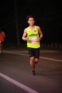 BIB: 22194
                            <button type="button" onclick="openModal(15690555)" class="btn btn-primary btn-sm float-right btn-popup" data-toggle="modal" data-target=".modal-high-quality">
                        <i class="fas fa-shopping-cart"></i> Add to Cart
                    </button>
                                            <button type="button" onclick="isThisMe(15690555, true)" class="btn btn-success btn-sm float-right btn-popup btn-isme hidden" data-toggle="tooltip" data-placement="bottom" title="นี่คือรูปของคุณใช่ไหม คลิกที่นี่เพื่อเอาเข้าอัลบั้ม">
                        <i class="fas fa-plus"></i> Add to album
                    </button>
                    <button type="button" onclick="isThisMe(15690555, false)" class="btn btn-warning btn-sm float-right btn-popup btn-isnotme hidden">
                        <i class="fas fa-ban"></i> Remove from album
                    </button>