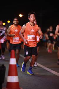 BIB: 25221, 20482
                            <button type="button" onclick="openModal(15699797)" class="btn btn-primary btn-sm float-right btn-popup" data-toggle="modal" data-target=".modal-high-quality">
                        <i class="fas fa-shopping-cart"></i> Add to Cart
                    </button>
                                            <button type="button" onclick="isThisMe(15699797, true)" class="btn btn-success btn-sm float-right btn-popup btn-isme hidden" data-toggle="tooltip" data-placement="bottom" title="นี่คือรูปของคุณใช่ไหม คลิกที่นี่เพื่อเอาเข้าอัลบั้ม">
                        <i class="fas fa-plus"></i> Add to album
                    </button>
                    <button type="button" onclick="isThisMe(15699797, false)" class="btn btn-warning btn-sm float-right btn-popup btn-isnotme hidden">
                        <i class="fas fa-ban"></i> Remove from album
                    </button>