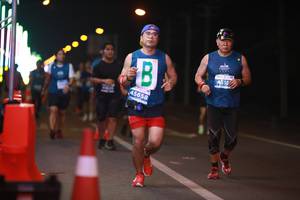 BIB: 515, 45658
                            <button type="button" onclick="openModal(15679285)" class="btn btn-primary btn-sm float-right btn-popup" data-toggle="modal" data-target=".modal-high-quality">
                        <i class="fas fa-shopping-cart"></i> Add to Cart
                    </button>
                                            <button type="button" onclick="isThisMe(15679285, true)" class="btn btn-success btn-sm float-right btn-popup btn-isme hidden" data-toggle="tooltip" data-placement="bottom" title="นี่คือรูปของคุณใช่ไหม คลิกที่นี่เพื่อเอาเข้าอัลบั้ม">
                        <i class="fas fa-plus"></i> Add to album
                    </button>
                    <button type="button" onclick="isThisMe(15679285, false)" class="btn btn-warning btn-sm float-right btn-popup btn-isnotme hidden">
                        <i class="fas fa-ban"></i> Remove from album
                    </button>