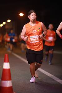 BIB: 21930
                            <button type="button" onclick="openModal(15699033)" class="btn btn-primary btn-sm float-right btn-popup" data-toggle="modal" data-target=".modal-high-quality">
                        <i class="fas fa-shopping-cart"></i> Add to Cart
                    </button>
                                            <button type="button" onclick="isThisMe(15699033, true)" class="btn btn-success btn-sm float-right btn-popup btn-isme hidden" data-toggle="tooltip" data-placement="bottom" title="นี่คือรูปของคุณใช่ไหม คลิกที่นี่เพื่อเอาเข้าอัลบั้ม">
                        <i class="fas fa-plus"></i> Add to album
                    </button>
                    <button type="button" onclick="isThisMe(15699033, false)" class="btn btn-warning btn-sm float-right btn-popup btn-isnotme hidden">
                        <i class="fas fa-ban"></i> Remove from album
                    </button>