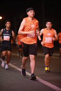 BIB: 26430, 26579, 20979
                            <button type="button" onclick="openModal(14095056)" class="btn btn-primary btn-sm float-right btn-popup" data-toggle="modal" data-target=".modal-high-quality">
                        <i class="fas fa-shopping-cart"></i> Add to Cart
                    </button>
                                            <button type="button" onclick="isThisMe(14095056, true)" class="btn btn-success btn-sm float-right btn-popup btn-isme hidden" data-toggle="tooltip" data-placement="bottom" title="นี่คือรูปของคุณใช่ไหม คลิกที่นี่เพื่อเอาเข้าอัลบั้ม">
                        <i class="fas fa-plus"></i> Add to album
                    </button>
                    <button type="button" onclick="isThisMe(14095056, false)" class="btn btn-warning btn-sm float-right btn-popup btn-isnotme hidden">
                        <i class="fas fa-ban"></i> Remove from album
                    </button>