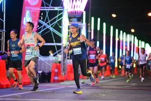 BIB: 46418, 42253, 41225
                            <button type="button" onclick="openModal(14648035)" class="btn btn-primary btn-sm float-right btn-popup" data-toggle="modal" data-target=".modal-high-quality">
                        <i class="fas fa-shopping-cart"></i> Add to Cart
                    </button>
                                            <button type="button" onclick="isThisMe(14648035, true)" class="btn btn-success btn-sm float-right btn-popup btn-isme hidden" data-toggle="tooltip" data-placement="bottom" title="นี่คือรูปของคุณใช่ไหม คลิกที่นี่เพื่อเอาเข้าอัลบั้ม">
                        <i class="fas fa-plus"></i> Add to album
                    </button>
                    <button type="button" onclick="isThisMe(14648035, false)" class="btn btn-warning btn-sm float-right btn-popup btn-isnotme hidden">
                        <i class="fas fa-ban"></i> Remove from album
                    </button>