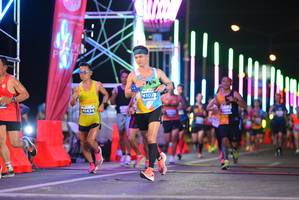 BIB: 4102, 434
                            <button type="button" onclick="openModal(14654420)" class="btn btn-primary btn-sm float-right btn-popup" data-toggle="modal" data-target=".modal-high-quality">
                        <i class="fas fa-shopping-cart"></i> Add to Cart
                    </button>
                                            <button type="button" onclick="isThisMe(14654420, true)" class="btn btn-success btn-sm float-right btn-popup btn-isme hidden" data-toggle="tooltip" data-placement="bottom" title="นี่คือรูปของคุณใช่ไหม คลิกที่นี่เพื่อเอาเข้าอัลบั้ม">
                        <i class="fas fa-plus"></i> Add to album
                    </button>
                    <button type="button" onclick="isThisMe(14654420, false)" class="btn btn-warning btn-sm float-right btn-popup btn-isnotme hidden">
                        <i class="fas fa-ban"></i> Remove from album
                    </button>