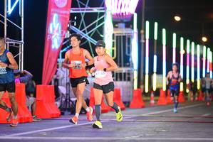 BIB: 250, 4735
                            <button type="button" onclick="openModal(14644822)" class="btn btn-primary btn-sm float-right btn-popup" data-toggle="modal" data-target=".modal-high-quality">
                        <i class="fas fa-shopping-cart"></i> Add to Cart
                    </button>
                                            <button type="button" onclick="isThisMe(14644822, true)" class="btn btn-success btn-sm float-right btn-popup btn-isme hidden" data-toggle="tooltip" data-placement="bottom" title="นี่คือรูปของคุณใช่ไหม คลิกที่นี่เพื่อเอาเข้าอัลบั้ม">
                        <i class="fas fa-plus"></i> Add to album
                    </button>
                    <button type="button" onclick="isThisMe(14644822, false)" class="btn btn-warning btn-sm float-right btn-popup btn-isnotme hidden">
                        <i class="fas fa-ban"></i> Remove from album
                    </button>