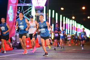 BIB: 45404, 41410, 46025
                            <button type="button" onclick="openModal(14652091)" class="btn btn-primary btn-sm float-right btn-popup" data-toggle="modal" data-target=".modal-high-quality">
                        <i class="fas fa-shopping-cart"></i> Add to Cart
                    </button>
                                            <button type="button" onclick="isThisMe(14652091, true)" class="btn btn-success btn-sm float-right btn-popup btn-isme hidden" data-toggle="tooltip" data-placement="bottom" title="นี่คือรูปของคุณใช่ไหม คลิกที่นี่เพื่อเอาเข้าอัลบั้ม">
                        <i class="fas fa-plus"></i> Add to album
                    </button>
                    <button type="button" onclick="isThisMe(14652091, false)" class="btn btn-warning btn-sm float-right btn-popup btn-isnotme hidden">
                        <i class="fas fa-ban"></i> Remove from album
                    </button>