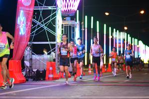 BIB: 426, 40207
                            <button type="button" onclick="openModal(14645006)" class="btn btn-primary btn-sm float-right btn-popup" data-toggle="modal" data-target=".modal-high-quality">
                        <i class="fas fa-shopping-cart"></i> Add to Cart
                    </button>
                                            <button type="button" onclick="isThisMe(14645006, true)" class="btn btn-success btn-sm float-right btn-popup btn-isme hidden" data-toggle="tooltip" data-placement="bottom" title="นี่คือรูปของคุณใช่ไหม คลิกที่นี่เพื่อเอาเข้าอัลบั้ม">
                        <i class="fas fa-plus"></i> Add to album
                    </button>
                    <button type="button" onclick="isThisMe(14645006, false)" class="btn btn-warning btn-sm float-right btn-popup btn-isnotme hidden">
                        <i class="fas fa-ban"></i> Remove from album
                    </button>