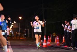 BIB: 0947, 282
                            <button type="button" onclick="openModal(14645676)" class="btn btn-primary btn-sm float-right btn-popup" data-toggle="modal" data-target=".modal-high-quality">
                        <i class="fas fa-shopping-cart"></i> Add to Cart
                    </button>
                                            <button type="button" onclick="isThisMe(14645676, true)" class="btn btn-success btn-sm float-right btn-popup btn-isme hidden" data-toggle="tooltip" data-placement="bottom" title="นี่คือรูปของคุณใช่ไหม คลิกที่นี่เพื่อเอาเข้าอัลบั้ม">
                        <i class="fas fa-plus"></i> Add to album
                    </button>
                    <button type="button" onclick="isThisMe(14645676, false)" class="btn btn-warning btn-sm float-right btn-popup btn-isnotme hidden">
                        <i class="fas fa-ban"></i> Remove from album
                    </button>