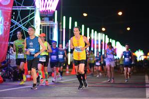 BIB: 7367, 40844, 026
                            <button type="button" onclick="openModal(14639568)" class="btn btn-primary btn-sm float-right btn-popup" data-toggle="modal" data-target=".modal-high-quality">
                        <i class="fas fa-shopping-cart"></i> Add to Cart
                    </button>
                                            <button type="button" onclick="isThisMe(14639568, true)" class="btn btn-success btn-sm float-right btn-popup btn-isme hidden" data-toggle="tooltip" data-placement="bottom" title="นี่คือรูปของคุณใช่ไหม คลิกที่นี่เพื่อเอาเข้าอัลบั้ม">
                        <i class="fas fa-plus"></i> Add to album
                    </button>
                    <button type="button" onclick="isThisMe(14639568, false)" class="btn btn-warning btn-sm float-right btn-popup btn-isnotme hidden">
                        <i class="fas fa-ban"></i> Remove from album
                    </button>