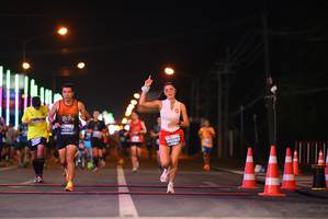 BIB: 40617, 95060
                            <button type="button" onclick="openModal(14629685)" class="btn btn-primary btn-sm float-right btn-popup" data-toggle="modal" data-target=".modal-high-quality">
                        <i class="fas fa-shopping-cart"></i> Add to Cart
                    </button>
                                            <button type="button" onclick="isThisMe(14629685, true)" class="btn btn-success btn-sm float-right btn-popup btn-isme hidden" data-toggle="tooltip" data-placement="bottom" title="นี่คือรูปของคุณใช่ไหม คลิกที่นี่เพื่อเอาเข้าอัลบั้ม">
                        <i class="fas fa-plus"></i> Add to album
                    </button>
                    <button type="button" onclick="isThisMe(14629685, false)" class="btn btn-warning btn-sm float-right btn-popup btn-isnotme hidden">
                        <i class="fas fa-ban"></i> Remove from album
                    </button>