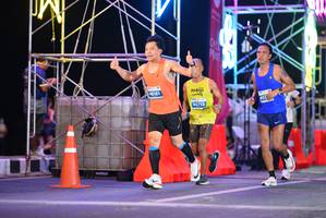 BIB: 181, 402, 40715
                            <button type="button" onclick="openModal(14621435)" class="btn btn-primary btn-sm float-right btn-popup" data-toggle="modal" data-target=".modal-high-quality">
                        <i class="fas fa-shopping-cart"></i> Add to Cart
                    </button>
                                            <button type="button" onclick="isThisMe(14621435, true)" class="btn btn-success btn-sm float-right btn-popup btn-isme hidden" data-toggle="tooltip" data-placement="bottom" title="นี่คือรูปของคุณใช่ไหม คลิกที่นี่เพื่อเอาเข้าอัลบั้ม">
                        <i class="fas fa-plus"></i> Add to album
                    </button>
                    <button type="button" onclick="isThisMe(14621435, false)" class="btn btn-warning btn-sm float-right btn-popup btn-isnotme hidden">
                        <i class="fas fa-ban"></i> Remove from album
                    </button>