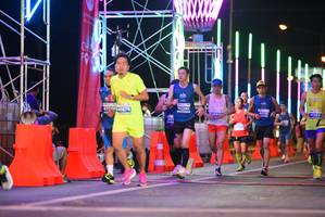 BIB: 42292, 41263, 46116, 401
                            <button type="button" onclick="openModal(14627132)" class="btn btn-primary btn-sm float-right btn-popup" data-toggle="modal" data-target=".modal-high-quality">
                        <i class="fas fa-shopping-cart"></i> Add to Cart
                    </button>
                                            <button type="button" onclick="isThisMe(14627132, true)" class="btn btn-success btn-sm float-right btn-popup btn-isme hidden" data-toggle="tooltip" data-placement="bottom" title="นี่คือรูปของคุณใช่ไหม คลิกที่นี่เพื่อเอาเข้าอัลบั้ม">
                        <i class="fas fa-plus"></i> Add to album
                    </button>
                    <button type="button" onclick="isThisMe(14627132, false)" class="btn btn-warning btn-sm float-right btn-popup btn-isnotme hidden">
                        <i class="fas fa-ban"></i> Remove from album
                    </button>