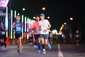 BIB: 42413, 4004, 047, 4293
                            <button type="button" onclick="openModal(14645768)" class="btn btn-primary btn-sm float-right btn-popup" data-toggle="modal" data-target=".modal-high-quality">
                        <i class="fas fa-shopping-cart"></i> Add to Cart
                    </button>
                                            <button type="button" onclick="isThisMe(14645768, true)" class="btn btn-success btn-sm float-right btn-popup btn-isme hidden" data-toggle="tooltip" data-placement="bottom" title="นี่คือรูปของคุณใช่ไหม คลิกที่นี่เพื่อเอาเข้าอัลบั้ม">
                        <i class="fas fa-plus"></i> Add to album
                    </button>
                    <button type="button" onclick="isThisMe(14645768, false)" class="btn btn-warning btn-sm float-right btn-popup btn-isnotme hidden">
                        <i class="fas fa-ban"></i> Remove from album
                    </button>