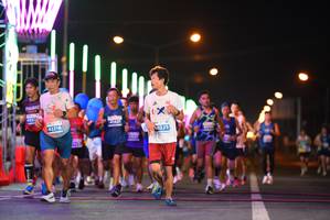 BIB: 4550, 41421, 42214, 6225
                            <button type="button" onclick="openModal(14625582)" class="btn btn-primary btn-sm float-right btn-popup" data-toggle="modal" data-target=".modal-high-quality">
                        <i class="fas fa-shopping-cart"></i> Add to Cart
                    </button>
                                            <button type="button" onclick="isThisMe(14625582, true)" class="btn btn-success btn-sm float-right btn-popup btn-isme hidden" data-toggle="tooltip" data-placement="bottom" title="นี่คือรูปของคุณใช่ไหม คลิกที่นี่เพื่อเอาเข้าอัลบั้ม">
                        <i class="fas fa-plus"></i> Add to album
                    </button>
                    <button type="button" onclick="isThisMe(14625582, false)" class="btn btn-warning btn-sm float-right btn-popup btn-isnotme hidden">
                        <i class="fas fa-ban"></i> Remove from album
                    </button>