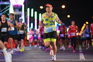 BIB: 40520, 95037
                            <button type="button" onclick="openModal(14642936)" class="btn btn-primary btn-sm float-right btn-popup" data-toggle="modal" data-target=".modal-high-quality">
                        <i class="fas fa-shopping-cart"></i> Add to Cart
                    </button>
                                            <button type="button" onclick="isThisMe(14642936, true)" class="btn btn-success btn-sm float-right btn-popup btn-isme hidden" data-toggle="tooltip" data-placement="bottom" title="นี่คือรูปของคุณใช่ไหม คลิกที่นี่เพื่อเอาเข้าอัลบั้ม">
                        <i class="fas fa-plus"></i> Add to album
                    </button>
                    <button type="button" onclick="isThisMe(14642936, false)" class="btn btn-warning btn-sm float-right btn-popup btn-isnotme hidden">
                        <i class="fas fa-ban"></i> Remove from album
                    </button>