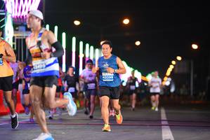 BIB: 549, 42098
                            <button type="button" onclick="openModal(14625322)" class="btn btn-primary btn-sm float-right btn-popup" data-toggle="modal" data-target=".modal-high-quality">
                        <i class="fas fa-shopping-cart"></i> Add to Cart
                    </button>
                                            <button type="button" onclick="isThisMe(14625322, true)" class="btn btn-success btn-sm float-right btn-popup btn-isme hidden" data-toggle="tooltip" data-placement="bottom" title="นี่คือรูปของคุณใช่ไหม คลิกที่นี่เพื่อเอาเข้าอัลบั้ม">
                        <i class="fas fa-plus"></i> Add to album
                    </button>
                    <button type="button" onclick="isThisMe(14625322, false)" class="btn btn-warning btn-sm float-right btn-popup btn-isnotme hidden">
                        <i class="fas fa-ban"></i> Remove from album
                    </button>