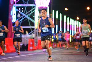 BIB: 1992, 4590, 2842
                            <button type="button" onclick="openModal(14622240)" class="btn btn-primary btn-sm float-right btn-popup" data-toggle="modal" data-target=".modal-high-quality">
                        <i class="fas fa-shopping-cart"></i> Add to Cart
                    </button>
                                            <button type="button" onclick="isThisMe(14622240, true)" class="btn btn-success btn-sm float-right btn-popup btn-isme hidden" data-toggle="tooltip" data-placement="bottom" title="นี่คือรูปของคุณใช่ไหม คลิกที่นี่เพื่อเอาเข้าอัลบั้ม">
                        <i class="fas fa-plus"></i> Add to album
                    </button>
                    <button type="button" onclick="isThisMe(14622240, false)" class="btn btn-warning btn-sm float-right btn-popup btn-isnotme hidden">
                        <i class="fas fa-ban"></i> Remove from album
                    </button>