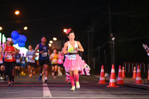 BIB: 47914
                            <button type="button" onclick="openModal(14607779)" class="btn btn-primary btn-sm float-right btn-popup" data-toggle="modal" data-target=".modal-high-quality">
                        <i class="fas fa-shopping-cart"></i> Add to Cart
                    </button>
                                            <button type="button" onclick="isThisMe(14607779, true)" class="btn btn-success btn-sm float-right btn-popup btn-isme hidden" data-toggle="tooltip" data-placement="bottom" title="นี่คือรูปของคุณใช่ไหม คลิกที่นี่เพื่อเอาเข้าอัลบั้ม">
                        <i class="fas fa-plus"></i> Add to album
                    </button>
                    <button type="button" onclick="isThisMe(14607779, false)" class="btn btn-warning btn-sm float-right btn-popup btn-isnotme hidden">
                        <i class="fas fa-ban"></i> Remove from album
                    </button>