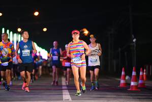 BIB: 4006, 43302
                            <button type="button" onclick="openModal(14611539)" class="btn btn-primary btn-sm float-right btn-popup" data-toggle="modal" data-target=".modal-high-quality">
                        <i class="fas fa-shopping-cart"></i> Add to Cart
                    </button>
                                            <button type="button" onclick="isThisMe(14611539, true)" class="btn btn-success btn-sm float-right btn-popup btn-isme hidden" data-toggle="tooltip" data-placement="bottom" title="นี่คือรูปของคุณใช่ไหม คลิกที่นี่เพื่อเอาเข้าอัลบั้ม">
                        <i class="fas fa-plus"></i> Add to album
                    </button>
                    <button type="button" onclick="isThisMe(14611539, false)" class="btn btn-warning btn-sm float-right btn-popup btn-isnotme hidden">
                        <i class="fas fa-ban"></i> Remove from album
                    </button>