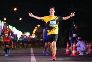 BIB: 40632
                            <button type="button" onclick="openModal(14618797)" class="btn btn-primary btn-sm float-right btn-popup" data-toggle="modal" data-target=".modal-high-quality">
                        <i class="fas fa-shopping-cart"></i> Add to Cart
                    </button>
                                            <button type="button" onclick="isThisMe(14618797, true)" class="btn btn-success btn-sm float-right btn-popup btn-isme hidden" data-toggle="tooltip" data-placement="bottom" title="นี่คือรูปของคุณใช่ไหม คลิกที่นี่เพื่อเอาเข้าอัลบั้ม">
                        <i class="fas fa-plus"></i> Add to album
                    </button>
                    <button type="button" onclick="isThisMe(14618797, false)" class="btn btn-warning btn-sm float-right btn-popup btn-isnotme hidden">
                        <i class="fas fa-ban"></i> Remove from album
                    </button>