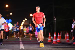 BIB: 279
                            <button type="button" onclick="openModal(14607886)" class="btn btn-primary btn-sm float-right btn-popup" data-toggle="modal" data-target=".modal-high-quality">
                        <i class="fas fa-shopping-cart"></i> Add to Cart
                    </button>
                                            <button type="button" onclick="isThisMe(14607886, true)" class="btn btn-success btn-sm float-right btn-popup btn-isme hidden" data-toggle="tooltip" data-placement="bottom" title="นี่คือรูปของคุณใช่ไหม คลิกที่นี่เพื่อเอาเข้าอัลบั้ม">
                        <i class="fas fa-plus"></i> Add to album
                    </button>
                    <button type="button" onclick="isThisMe(14607886, false)" class="btn btn-warning btn-sm float-right btn-popup btn-isnotme hidden">
                        <i class="fas fa-ban"></i> Remove from album
                    </button>