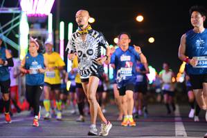 BIB: 6838, 415524
                            <button type="button" onclick="openModal(14615739)" class="btn btn-primary btn-sm float-right btn-popup" data-toggle="modal" data-target=".modal-high-quality">
                        <i class="fas fa-shopping-cart"></i> Add to Cart
                    </button>
                                            <button type="button" onclick="isThisMe(14615739, true)" class="btn btn-success btn-sm float-right btn-popup btn-isme hidden" data-toggle="tooltip" data-placement="bottom" title="นี่คือรูปของคุณใช่ไหม คลิกที่นี่เพื่อเอาเข้าอัลบั้ม">
                        <i class="fas fa-plus"></i> Add to album
                    </button>
                    <button type="button" onclick="isThisMe(14615739, false)" class="btn btn-warning btn-sm float-right btn-popup btn-isnotme hidden">
                        <i class="fas fa-ban"></i> Remove from album
                    </button>