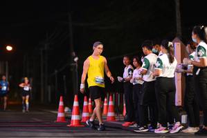 BIB: 4025
                            <button type="button" onclick="openModal(14611261)" class="btn btn-primary btn-sm float-right btn-popup" data-toggle="modal" data-target=".modal-high-quality">
                        <i class="fas fa-shopping-cart"></i> Add to Cart
                    </button>
                                            <button type="button" onclick="isThisMe(14611261, true)" class="btn btn-success btn-sm float-right btn-popup btn-isme hidden" data-toggle="tooltip" data-placement="bottom" title="นี่คือรูปของคุณใช่ไหม คลิกที่นี่เพื่อเอาเข้าอัลบั้ม">
                        <i class="fas fa-plus"></i> Add to album
                    </button>
                    <button type="button" onclick="isThisMe(14611261, false)" class="btn btn-warning btn-sm float-right btn-popup btn-isnotme hidden">
                        <i class="fas fa-ban"></i> Remove from album
                    </button>