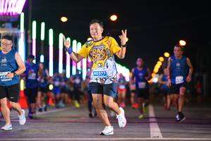 BIB: 4134, 40377
                            <button type="button" onclick="openModal(14614421)" class="btn btn-primary btn-sm float-right btn-popup" data-toggle="modal" data-target=".modal-high-quality">
                        <i class="fas fa-shopping-cart"></i> Add to Cart
                    </button>
                                            <button type="button" onclick="isThisMe(14614421, true)" class="btn btn-success btn-sm float-right btn-popup btn-isme hidden" data-toggle="tooltip" data-placement="bottom" title="นี่คือรูปของคุณใช่ไหม คลิกที่นี่เพื่อเอาเข้าอัลบั้ม">
                        <i class="fas fa-plus"></i> Add to album
                    </button>
                    <button type="button" onclick="isThisMe(14614421, false)" class="btn btn-warning btn-sm float-right btn-popup btn-isnotme hidden">
                        <i class="fas fa-ban"></i> Remove from album
                    </button>