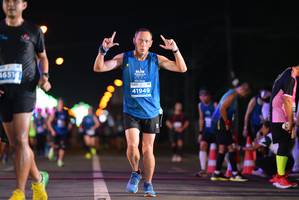 BIB: 1651, 41949
                            <button type="button" onclick="openModal(14619251)" class="btn btn-primary btn-sm float-right btn-popup" data-toggle="modal" data-target=".modal-high-quality">
                        <i class="fas fa-shopping-cart"></i> Add to Cart
                    </button>
                                            <button type="button" onclick="isThisMe(14619251, true)" class="btn btn-success btn-sm float-right btn-popup btn-isme hidden" data-toggle="tooltip" data-placement="bottom" title="นี่คือรูปของคุณใช่ไหม คลิกที่นี่เพื่อเอาเข้าอัลบั้ม">
                        <i class="fas fa-plus"></i> Add to album
                    </button>
                    <button type="button" onclick="isThisMe(14619251, false)" class="btn btn-warning btn-sm float-right btn-popup btn-isnotme hidden">
                        <i class="fas fa-ban"></i> Remove from album
                    </button>