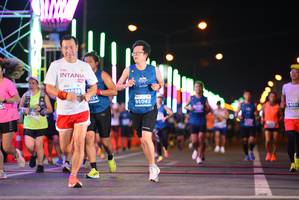 BIB: 234, 95042
                            <button type="button" onclick="openModal(14613940)" class="btn btn-primary btn-sm float-right btn-popup" data-toggle="modal" data-target=".modal-high-quality">
                        <i class="fas fa-shopping-cart"></i> Add to Cart
                    </button>
                                            <button type="button" onclick="isThisMe(14613940, true)" class="btn btn-success btn-sm float-right btn-popup btn-isme hidden" data-toggle="tooltip" data-placement="bottom" title="นี่คือรูปของคุณใช่ไหม คลิกที่นี่เพื่อเอาเข้าอัลบั้ม">
                        <i class="fas fa-plus"></i> Add to album
                    </button>
                    <button type="button" onclick="isThisMe(14613940, false)" class="btn btn-warning btn-sm float-right btn-popup btn-isnotme hidden">
                        <i class="fas fa-ban"></i> Remove from album
                    </button>