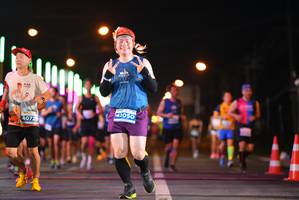 BIB: 41050, 072
                            <button type="button" onclick="openModal(14576375)" class="btn btn-primary btn-sm float-right btn-popup" data-toggle="modal" data-target=".modal-high-quality">
                        <i class="fas fa-shopping-cart"></i> Add to Cart
                    </button>
                                            <button type="button" onclick="isThisMe(14576375, true)" class="btn btn-success btn-sm float-right btn-popup btn-isme hidden" data-toggle="tooltip" data-placement="bottom" title="นี่คือรูปของคุณใช่ไหม คลิกที่นี่เพื่อเอาเข้าอัลบั้ม">
                        <i class="fas fa-plus"></i> Add to album
                    </button>
                    <button type="button" onclick="isThisMe(14576375, false)" class="btn btn-warning btn-sm float-right btn-popup btn-isnotme hidden">
                        <i class="fas fa-ban"></i> Remove from album
                    </button>