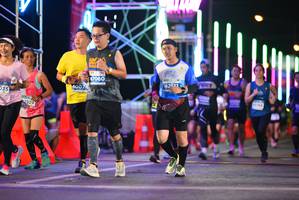 BIB: 7060, 4271, 40074, 2929
                            <button type="button" onclick="openModal(14564125)" class="btn btn-primary btn-sm float-right btn-popup" data-toggle="modal" data-target=".modal-high-quality">
                        <i class="fas fa-shopping-cart"></i> Add to Cart
                    </button>
                                            <button type="button" onclick="isThisMe(14564125, true)" class="btn btn-success btn-sm float-right btn-popup btn-isme hidden" data-toggle="tooltip" data-placement="bottom" title="นี่คือรูปของคุณใช่ไหม คลิกที่นี่เพื่อเอาเข้าอัลบั้ม">
                        <i class="fas fa-plus"></i> Add to album
                    </button>
                    <button type="button" onclick="isThisMe(14564125, false)" class="btn btn-warning btn-sm float-right btn-popup btn-isnotme hidden">
                        <i class="fas fa-ban"></i> Remove from album
                    </button>