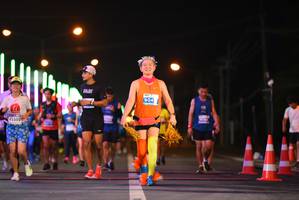 BIB: 404, 43302
                            <button type="button" onclick="openModal(14565924)" class="btn btn-primary btn-sm float-right btn-popup" data-toggle="modal" data-target=".modal-high-quality">
                        <i class="fas fa-shopping-cart"></i> Add to Cart
                    </button>
                                            <button type="button" onclick="isThisMe(14565924, true)" class="btn btn-success btn-sm float-right btn-popup btn-isme hidden" data-toggle="tooltip" data-placement="bottom" title="นี่คือรูปของคุณใช่ไหม คลิกที่นี่เพื่อเอาเข้าอัลบั้ม">
                        <i class="fas fa-plus"></i> Add to album
                    </button>
                    <button type="button" onclick="isThisMe(14565924, false)" class="btn btn-warning btn-sm float-right btn-popup btn-isnotme hidden">
                        <i class="fas fa-ban"></i> Remove from album
                    </button>