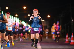 BIB: 407, 41050
                            <button type="button" onclick="openModal(14576316)" class="btn btn-primary btn-sm float-right btn-popup" data-toggle="modal" data-target=".modal-high-quality">
                        <i class="fas fa-shopping-cart"></i> Add to Cart
                    </button>
                                            <button type="button" onclick="isThisMe(14576316, true)" class="btn btn-success btn-sm float-right btn-popup btn-isme hidden" data-toggle="tooltip" data-placement="bottom" title="นี่คือรูปของคุณใช่ไหม คลิกที่นี่เพื่อเอาเข้าอัลบั้ม">
                        <i class="fas fa-plus"></i> Add to album
                    </button>
                    <button type="button" onclick="isThisMe(14576316, false)" class="btn btn-warning btn-sm float-right btn-popup btn-isnotme hidden">
                        <i class="fas fa-ban"></i> Remove from album
                    </button>