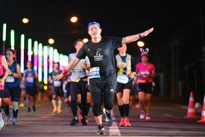 BIB: 5070, 47089, 1029, 77401
                            <button type="button" onclick="openModal(14574982)" class="btn btn-primary btn-sm float-right btn-popup" data-toggle="modal" data-target=".modal-high-quality">
                        <i class="fas fa-shopping-cart"></i> Add to Cart
                    </button>
                                            <button type="button" onclick="isThisMe(14574982, true)" class="btn btn-success btn-sm float-right btn-popup btn-isme hidden" data-toggle="tooltip" data-placement="bottom" title="นี่คือรูปของคุณใช่ไหม คลิกที่นี่เพื่อเอาเข้าอัลบั้ม">
                        <i class="fas fa-plus"></i> Add to album
                    </button>
                    <button type="button" onclick="isThisMe(14574982, false)" class="btn btn-warning btn-sm float-right btn-popup btn-isnotme hidden">
                        <i class="fas fa-ban"></i> Remove from album
                    </button>