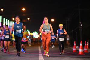 BIB: 45692, 42882
                            <button type="button" onclick="openModal(14560627)" class="btn btn-primary btn-sm float-right btn-popup" data-toggle="modal" data-target=".modal-high-quality">
                        <i class="fas fa-shopping-cart"></i> Add to Cart
                    </button>
                                            <button type="button" onclick="isThisMe(14560627, true)" class="btn btn-success btn-sm float-right btn-popup btn-isme hidden" data-toggle="tooltip" data-placement="bottom" title="นี่คือรูปของคุณใช่ไหม คลิกที่นี่เพื่อเอาเข้าอัลบั้ม">
                        <i class="fas fa-plus"></i> Add to album
                    </button>
                    <button type="button" onclick="isThisMe(14560627, false)" class="btn btn-warning btn-sm float-right btn-popup btn-isnotme hidden">
                        <i class="fas fa-ban"></i> Remove from album
                    </button>