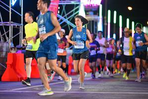 BIB: 346, 040, 47986
                            <button type="button" onclick="openModal(14543943)" class="btn btn-primary btn-sm float-right btn-popup" data-toggle="modal" data-target=".modal-high-quality">
                        <i class="fas fa-shopping-cart"></i> Add to Cart
                    </button>
                                            <button type="button" onclick="isThisMe(14543943, true)" class="btn btn-success btn-sm float-right btn-popup btn-isme hidden" data-toggle="tooltip" data-placement="bottom" title="นี่คือรูปของคุณใช่ไหม คลิกที่นี่เพื่อเอาเข้าอัลบั้ม">
                        <i class="fas fa-plus"></i> Add to album
                    </button>
                    <button type="button" onclick="isThisMe(14543943, false)" class="btn btn-warning btn-sm float-right btn-popup btn-isnotme hidden">
                        <i class="fas fa-ban"></i> Remove from album
                    </button>