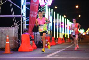 BIB: 21000
                            <button type="button" onclick="openModal(14487587)" class="btn btn-primary btn-sm float-right btn-popup" data-toggle="modal" data-target=".modal-high-quality">
                        <i class="fas fa-shopping-cart"></i> Add to Cart
                    </button>
                                            <button type="button" onclick="isThisMe(14487587, true)" class="btn btn-success btn-sm float-right btn-popup btn-isme hidden" data-toggle="tooltip" data-placement="bottom" title="นี่คือรูปของคุณใช่ไหม คลิกที่นี่เพื่อเอาเข้าอัลบั้ม">
                        <i class="fas fa-plus"></i> Add to album
                    </button>
                    <button type="button" onclick="isThisMe(14487587, false)" class="btn btn-warning btn-sm float-right btn-popup btn-isnotme hidden">
                        <i class="fas fa-ban"></i> Remove from album
                    </button>