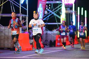 BIB: 886, 43105
                            <button type="button" onclick="openModal(14512681)" class="btn btn-primary btn-sm float-right btn-popup" data-toggle="modal" data-target=".modal-high-quality">
                        <i class="fas fa-shopping-cart"></i> Add to Cart
                    </button>
                                            <button type="button" onclick="isThisMe(14512681, true)" class="btn btn-success btn-sm float-right btn-popup btn-isme hidden" data-toggle="tooltip" data-placement="bottom" title="นี่คือรูปของคุณใช่ไหม คลิกที่นี่เพื่อเอาเข้าอัลบั้ม">
                        <i class="fas fa-plus"></i> Add to album
                    </button>
                    <button type="button" onclick="isThisMe(14512681, false)" class="btn btn-warning btn-sm float-right btn-popup btn-isnotme hidden">
                        <i class="fas fa-ban"></i> Remove from album
                    </button>