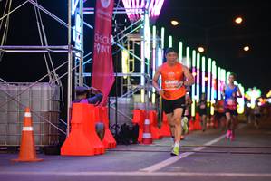 BIB: 25164
                            <button type="button" onclick="openModal(14492971)" class="btn btn-primary btn-sm float-right btn-popup" data-toggle="modal" data-target=".modal-high-quality">
                        <i class="fas fa-shopping-cart"></i> Add to Cart
                    </button>
                                            <button type="button" onclick="isThisMe(14492971, true)" class="btn btn-success btn-sm float-right btn-popup btn-isme hidden" data-toggle="tooltip" data-placement="bottom" title="นี่คือรูปของคุณใช่ไหม คลิกที่นี่เพื่อเอาเข้าอัลบั้ม">
                        <i class="fas fa-plus"></i> Add to album
                    </button>
                    <button type="button" onclick="isThisMe(14492971, false)" class="btn btn-warning btn-sm float-right btn-popup btn-isnotme hidden">
                        <i class="fas fa-ban"></i> Remove from album
                    </button>