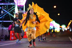 BIB: 104
                            <button type="button" onclick="openModal(14515514)" class="btn btn-primary btn-sm float-right btn-popup" data-toggle="modal" data-target=".modal-high-quality">
                        <i class="fas fa-shopping-cart"></i> Add to Cart
                    </button>
                                            <button type="button" onclick="isThisMe(14515514, true)" class="btn btn-success btn-sm float-right btn-popup btn-isme hidden" data-toggle="tooltip" data-placement="bottom" title="นี่คือรูปของคุณใช่ไหม คลิกที่นี่เพื่อเอาเข้าอัลบั้ม">
                        <i class="fas fa-plus"></i> Add to album
                    </button>
                    <button type="button" onclick="isThisMe(14515514, false)" class="btn btn-warning btn-sm float-right btn-popup btn-isnotme hidden">
                        <i class="fas fa-ban"></i> Remove from album
                    </button>