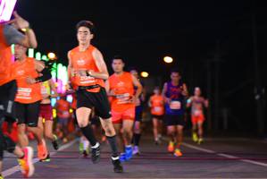 BIB: 2124
                            <button type="button" onclick="openModal(14450144)" class="btn btn-primary btn-sm float-right btn-popup" data-toggle="modal" data-target=".modal-high-quality">
                        <i class="fas fa-shopping-cart"></i> Add to Cart
                    </button>
                                            <button type="button" onclick="isThisMe(14450144, true)" class="btn btn-success btn-sm float-right btn-popup btn-isme hidden" data-toggle="tooltip" data-placement="bottom" title="นี่คือรูปของคุณใช่ไหม คลิกที่นี่เพื่อเอาเข้าอัลบั้ม">
                        <i class="fas fa-plus"></i> Add to album
                    </button>
                    <button type="button" onclick="isThisMe(14450144, false)" class="btn btn-warning btn-sm float-right btn-popup btn-isnotme hidden">
                        <i class="fas fa-ban"></i> Remove from album
                    </button>