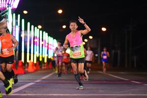 BIB: 0792, 21692
                            <button type="button" onclick="openModal(14453389)" class="btn btn-primary btn-sm float-right btn-popup" data-toggle="modal" data-target=".modal-high-quality">
                        <i class="fas fa-shopping-cart"></i> Add to Cart
                    </button>
                                            <button type="button" onclick="isThisMe(14453389, true)" class="btn btn-success btn-sm float-right btn-popup btn-isme hidden" data-toggle="tooltip" data-placement="bottom" title="นี่คือรูปของคุณใช่ไหม คลิกที่นี่เพื่อเอาเข้าอัลบั้ม">
                        <i class="fas fa-plus"></i> Add to album
                    </button>
                    <button type="button" onclick="isThisMe(14453389, false)" class="btn btn-warning btn-sm float-right btn-popup btn-isnotme hidden">
                        <i class="fas fa-ban"></i> Remove from album
                    </button>