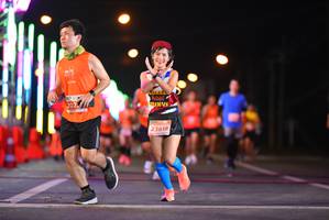 BIB: 202, 23618
                            <button type="button" onclick="openModal(14372728)" class="btn btn-primary btn-sm float-right btn-popup" data-toggle="modal" data-target=".modal-high-quality">
                        <i class="fas fa-shopping-cart"></i> Add to Cart
                    </button>
                                            <button type="button" onclick="isThisMe(14372728, true)" class="btn btn-success btn-sm float-right btn-popup btn-isme hidden" data-toggle="tooltip" data-placement="bottom" title="นี่คือรูปของคุณใช่ไหม คลิกที่นี่เพื่อเอาเข้าอัลบั้ม">
                        <i class="fas fa-plus"></i> Add to album
                    </button>
                    <button type="button" onclick="isThisMe(14372728, false)" class="btn btn-warning btn-sm float-right btn-popup btn-isnotme hidden">
                        <i class="fas fa-ban"></i> Remove from album
                    </button>