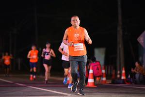 BIB: 26086
                            <button type="button" onclick="openModal(14370092)" class="btn btn-primary btn-sm float-right btn-popup" data-toggle="modal" data-target=".modal-high-quality">
                        <i class="fas fa-shopping-cart"></i> Add to Cart
                    </button>
                                            <button type="button" onclick="isThisMe(14370092, true)" class="btn btn-success btn-sm float-right btn-popup btn-isme hidden" data-toggle="tooltip" data-placement="bottom" title="นี่คือรูปของคุณใช่ไหม คลิกที่นี่เพื่อเอาเข้าอัลบั้ม">
                        <i class="fas fa-plus"></i> Add to album
                    </button>
                    <button type="button" onclick="isThisMe(14370092, false)" class="btn btn-warning btn-sm float-right btn-popup btn-isnotme hidden">
                        <i class="fas fa-ban"></i> Remove from album
                    </button>