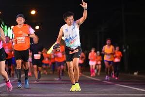 BIB: 26958
                            <button type="button" onclick="openModal(14392290)" class="btn btn-primary btn-sm float-right btn-popup" data-toggle="modal" data-target=".modal-high-quality">
                        <i class="fas fa-shopping-cart"></i> Add to Cart
                    </button>
                                            <button type="button" onclick="isThisMe(14392290, true)" class="btn btn-success btn-sm float-right btn-popup btn-isme hidden" data-toggle="tooltip" data-placement="bottom" title="นี่คือรูปของคุณใช่ไหม คลิกที่นี่เพื่อเอาเข้าอัลบั้ม">
                        <i class="fas fa-plus"></i> Add to album
                    </button>
                    <button type="button" onclick="isThisMe(14392290, false)" class="btn btn-warning btn-sm float-right btn-popup btn-isnotme hidden">
                        <i class="fas fa-ban"></i> Remove from album
                    </button>