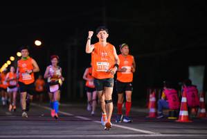 BIB: 25370
                            <button type="button" onclick="openModal(14372438)" class="btn btn-primary btn-sm float-right btn-popup" data-toggle="modal" data-target=".modal-high-quality">
                        <i class="fas fa-shopping-cart"></i> Add to Cart
                    </button>
                                            <button type="button" onclick="isThisMe(14372438, true)" class="btn btn-success btn-sm float-right btn-popup btn-isme hidden" data-toggle="tooltip" data-placement="bottom" title="นี่คือรูปของคุณใช่ไหม คลิกที่นี่เพื่อเอาเข้าอัลบั้ม">
                        <i class="fas fa-plus"></i> Add to album
                    </button>
                    <button type="button" onclick="isThisMe(14372438, false)" class="btn btn-warning btn-sm float-right btn-popup btn-isnotme hidden">
                        <i class="fas fa-ban"></i> Remove from album
                    </button>